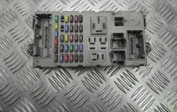 Peugeot Boxer Fuse box set 1361296080 K1023