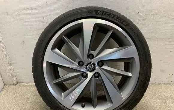 Seat Leon (5F) R18 alloy rim 5F0601025E ET51 75X18H2