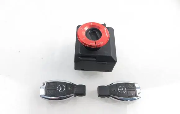 Mercedes-Benz CLA C117 X117 W117 Ignition lock 2469051402