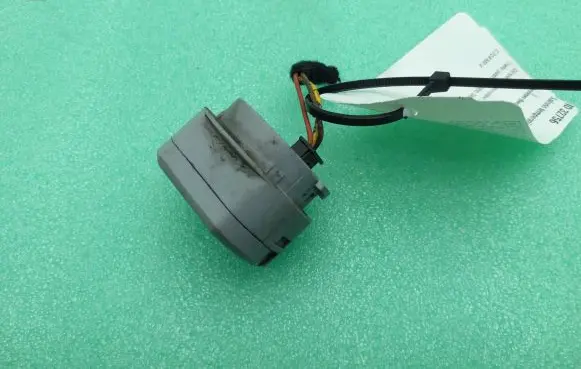 Mercedes-Benz C W204 Interior temperature sensor A2048702751