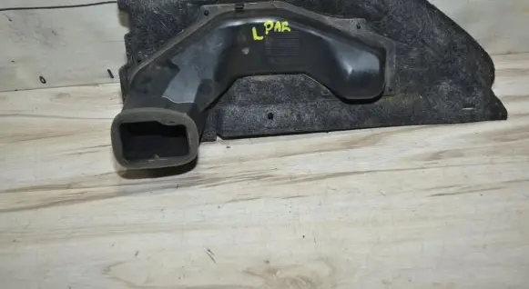 Peugeot Partner III Cabin air duct channel 9822154780