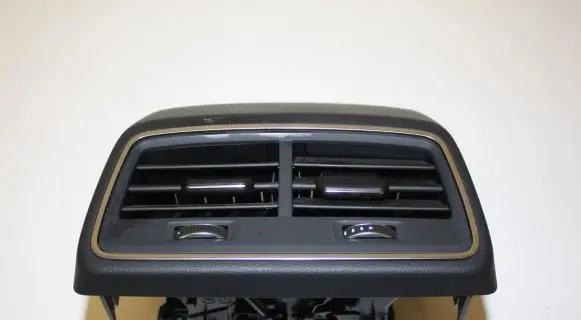 Audi A6 S6 C8 4K Rear air vent grill 4K0819203D 4K0863915