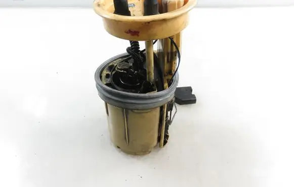 Volkswagen Transporter - Caravelle T5 In-tank fuel pump 7H0919050C