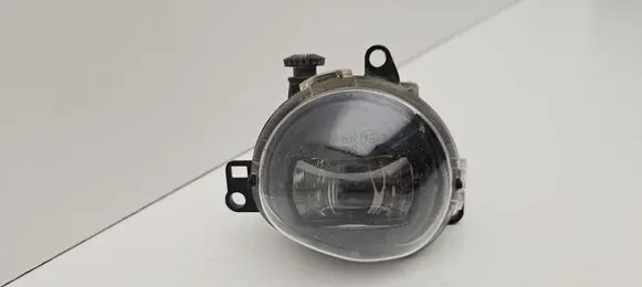 Volvo C40 Front fog light 1090074