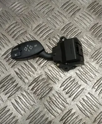 BMW 5 E60 E61 Indicator stalk 6924103