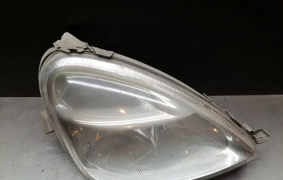 Mercedes-Benz A W168 Headlight/headlamp A1688201861