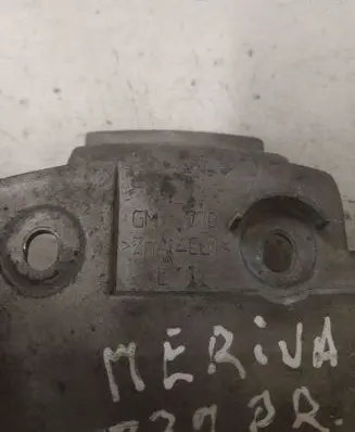 Opel Meriva A Front door lock (next to the handle) GM770