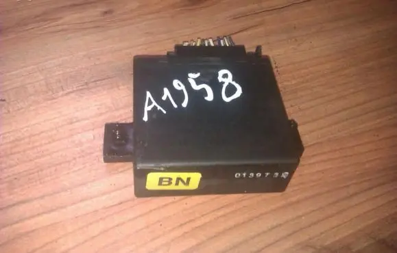 Opel Sintra Other control units/modules 90451202