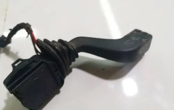 Opel Astra F Wiper control stalk 090243395501392