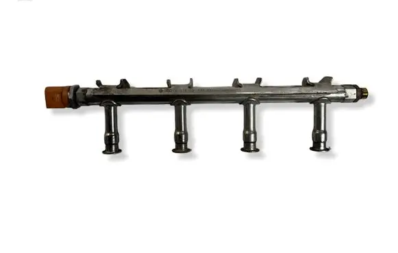 Skoda Yeti (5L) Fuel main line pipe 03F133320C