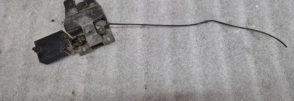 BMW 5 E39 Loading door lock PA66GF25 13032232