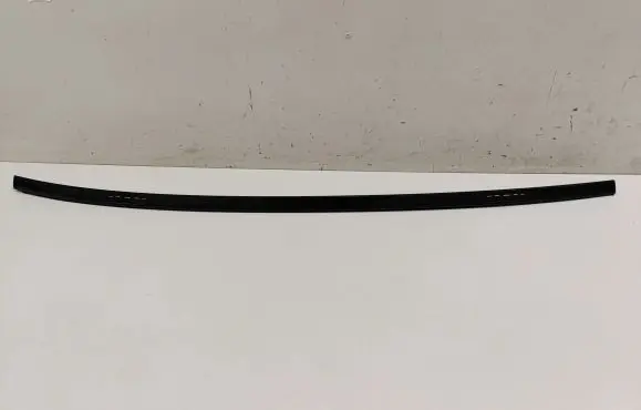 Roof trim bar molding cover