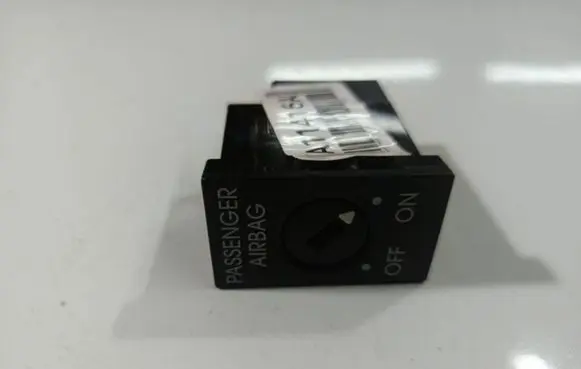 Skoda Fabia Mk2 (5J) Passenger airbag on/off switch 5J0919237A