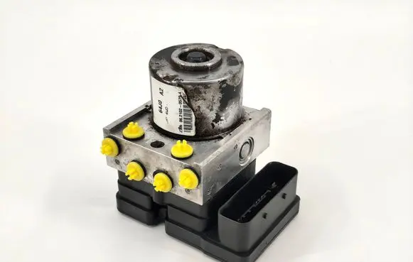 Suzuki Grand Vitara II ABS Pump 06210205794 06210906943 64J0