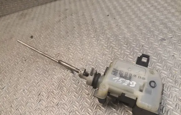 Smart ForFour I Fuel tank cap lock 4548200326