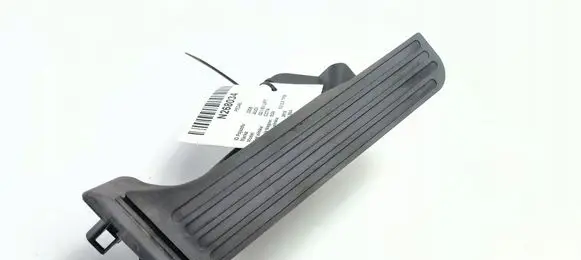 Audi Q3 F3 Accelerator throttle pedal 1K1723503BA