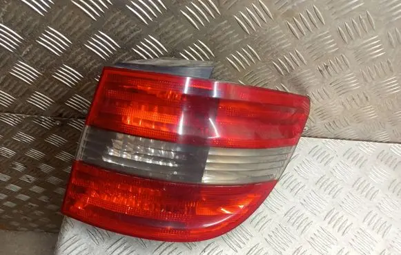 Mercedes-Benz B W245 Rear/tail lights