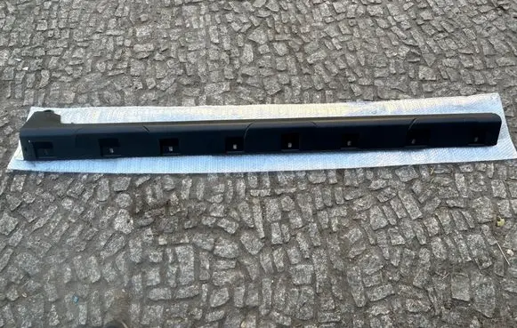 Dacia Sandero III Side skirt front trim 764181096R H96018179J