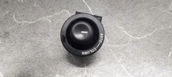 Jaguar S-Type Fog light switch 03930345