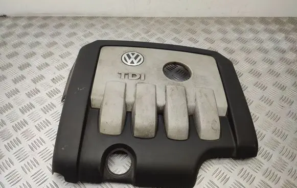 Volkswagen Golf V Engine cover (trim) 03G103925BP