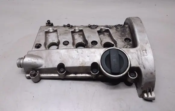 Audi A6 S6 C5 4B Rocker cam cover 06C103471F