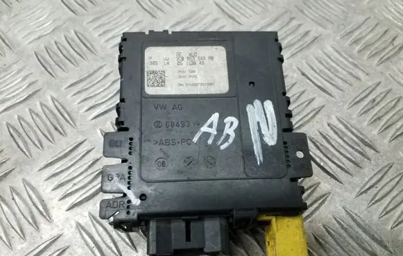 Volkswagen PASSAT B6 Other control units/modules 3C0953549AB