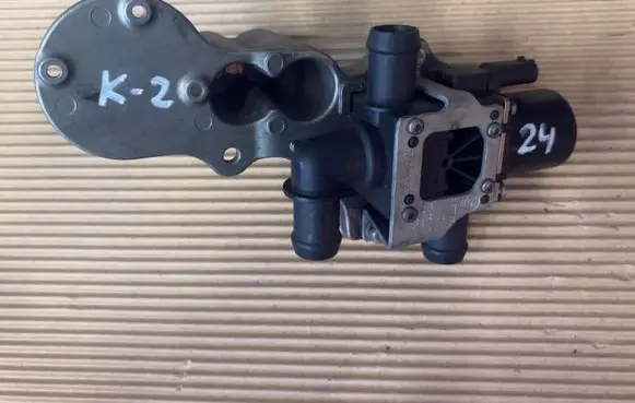 BMW X5 F15 Electric auxiliary coolant/water pump 8514464