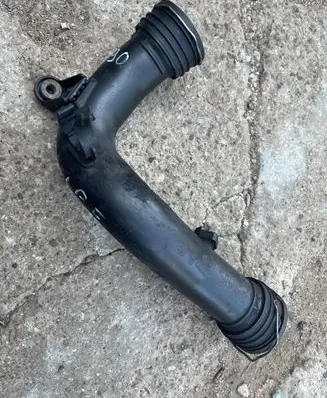 Volkswagen Golf V Intercooler hose/pipe