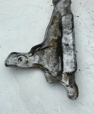 Porsche 911 991 Heat shield in engine bay 94611133731