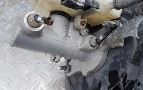 Renault Espace III Master brake cylinder