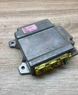 Mazda Premacy Airbag control unit/module C10057K30A 3321848 WithPlug