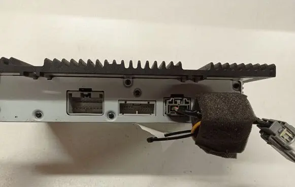Volvo V50 Sound amplifier 30732053 3067268B010 020375