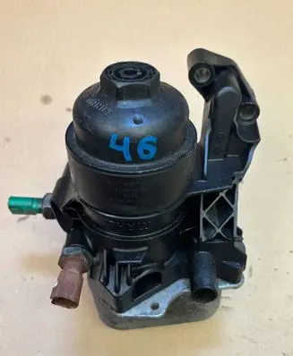 Skoda Octavia Mk3 (5E) Oil filter mounting bracket 03N115389B
