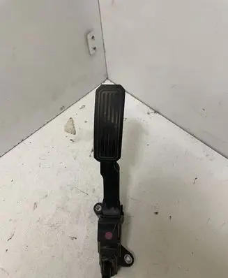 Toyota Auris 150 Accelerator throttle pedal 7811002020