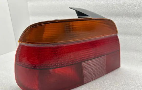 BMW 5 E39 Rear/tail lights 8358031 14603300 2VP00724001
