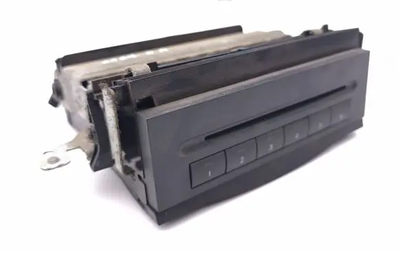 Mercedes-Benz ML W164 CD/DVD changer 