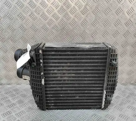 Maserati Ghibli Intercooler radiator 670009833