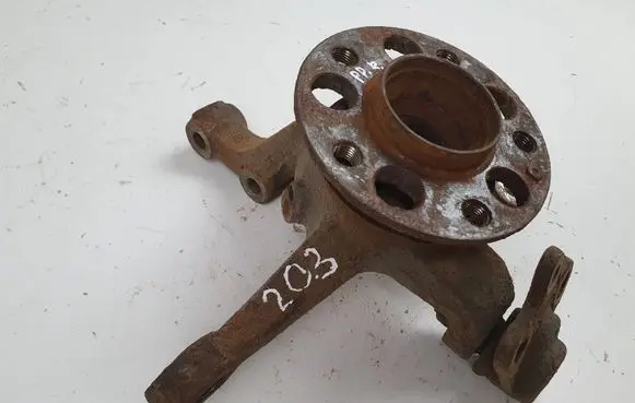 Mercedes-Benz B W245 Front wheel hub