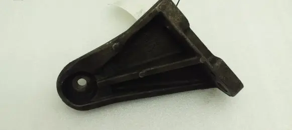 Jaguar XF X250 Engine mounting bracket 5R836037BB