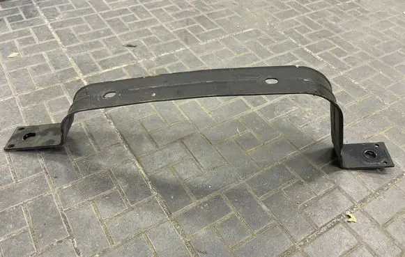 Jeep Grand Cherokee Fuel tank mounting bracket 7520049AE 7520049A