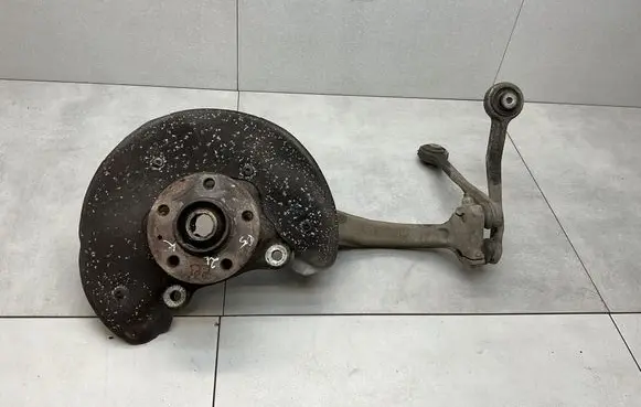 Audi Q5 SQ5 Front wheel hub 