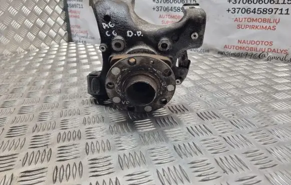 Audi A6 S6 C6 4F Front wheel hub 8E0505434B