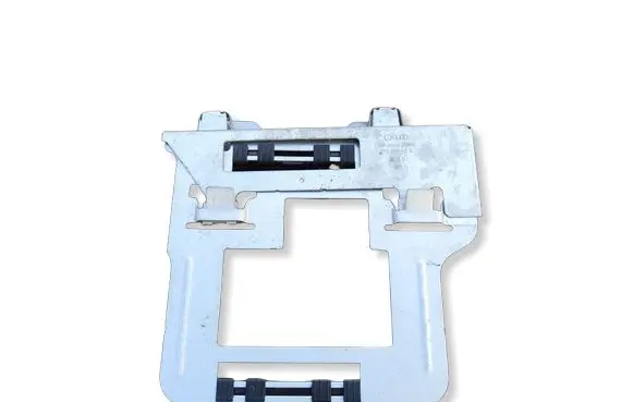 Volkswagen Golf Plus Engine control unit holder 1T0907411A