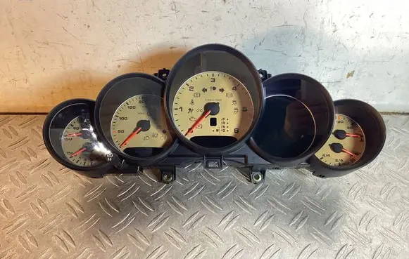 Porsche Cayenne (92A) Speedometer (instrument cluster) 7P5920964L A2C53350616 A2C85119400