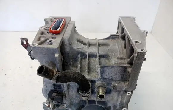 Nissan Leaf II (ZE1) Electric car motor EM57