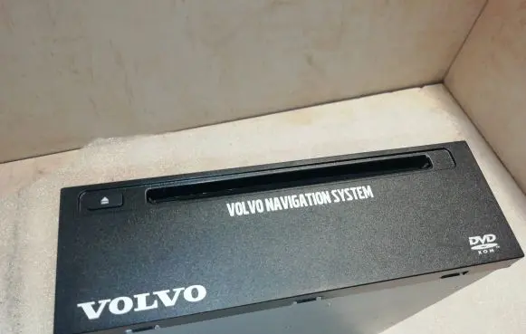 Volvo S80 Navigation unit CD/DVD player 86739421 35170137