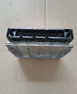 Volvo S80 Engine control unit/module 0281001776