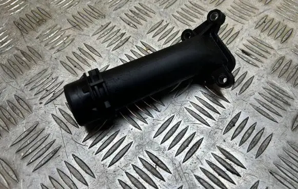 BMW 5 F10 F11 Engine coolant pipe/hose 7810707 11127810707 10808611