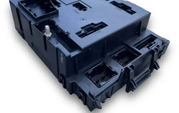 Smart ForTwo II Central body control module A4515401350
