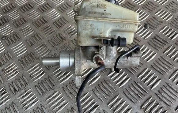 Opel Astra H Master brake cylinder 3091